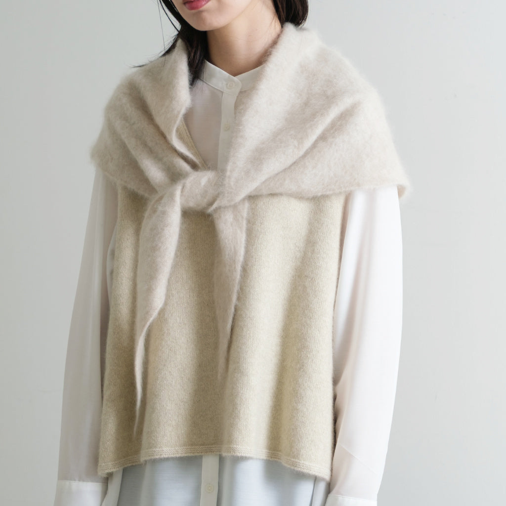 SAPNAA ファーカシミヤ 三角ストール – TOYOBOSHI