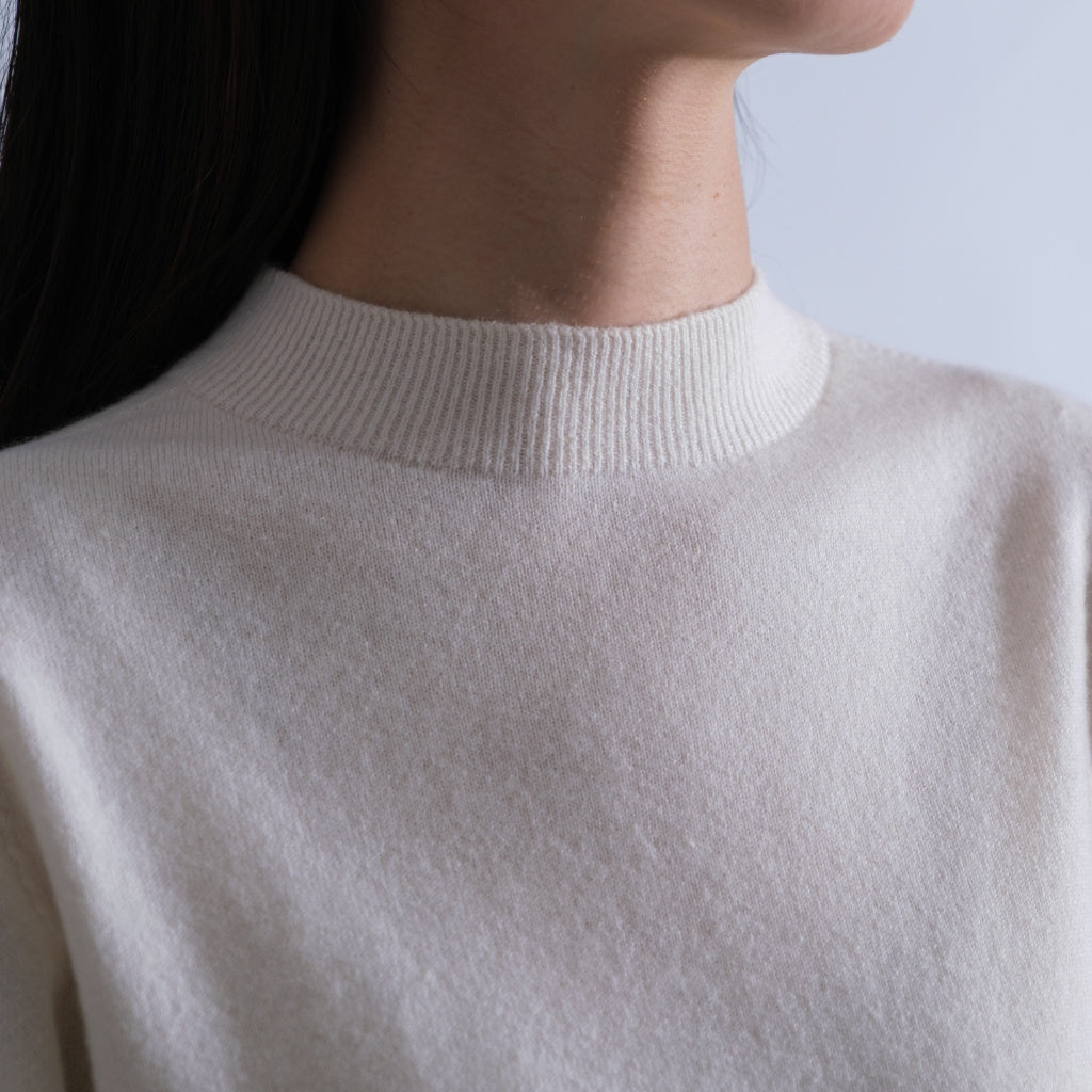 CLARIS カシミヤモックネックプルオーバー