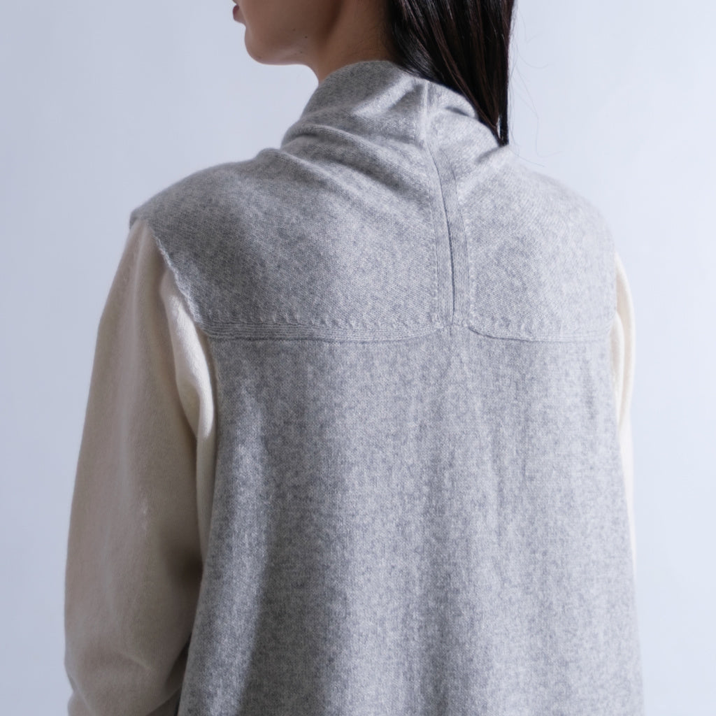 BABY CASHMERE オープンフロントロングベスト