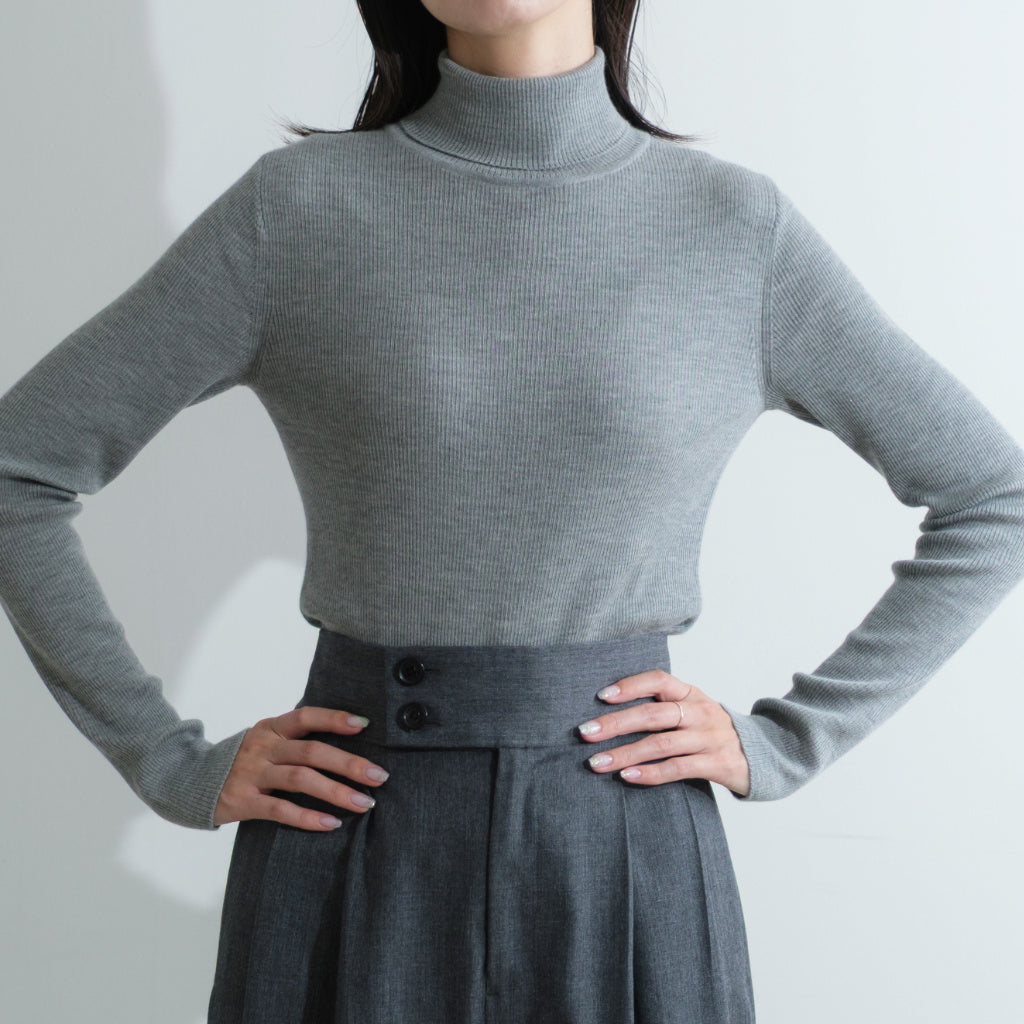 STH  カシミヤシルク タートルネックリブプルオーバー