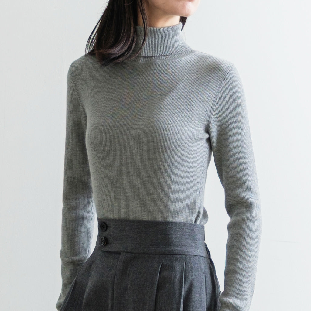 STH  カシミヤシルク タートルネックリブプルオーバー