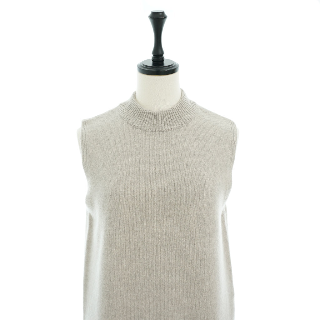 OLBIA cashmere slit vest