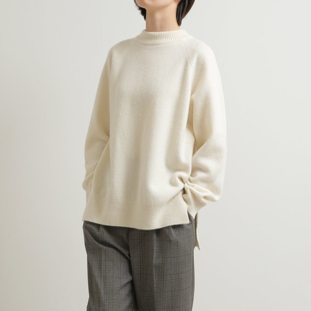 OLBIA Wool Cashmere Silk Side Slit Pullover – TOYOBOSHI